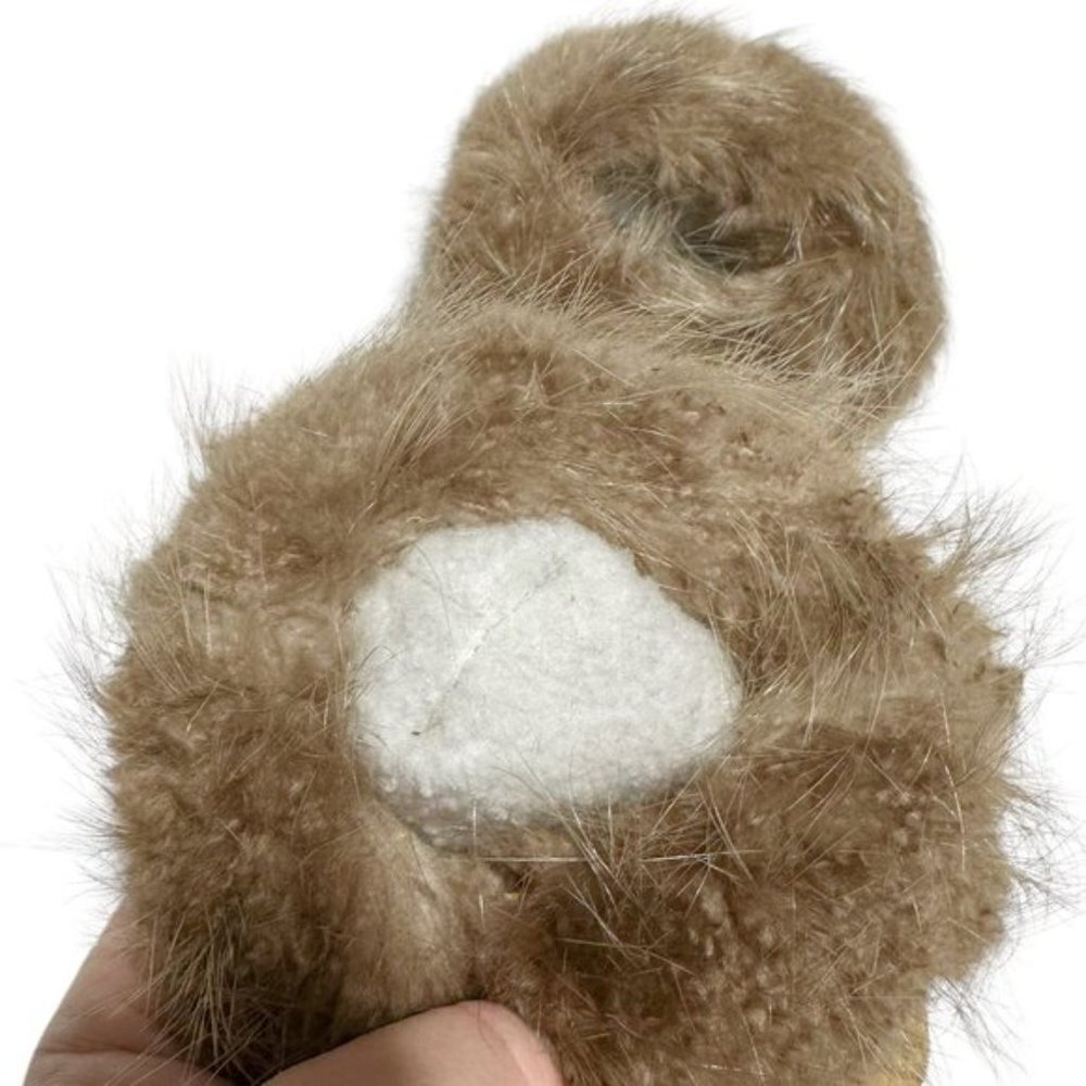 Handcrafted Toddler Beaded Deer Moccasins with Beaver Fur Trim - Picture 4 of 5